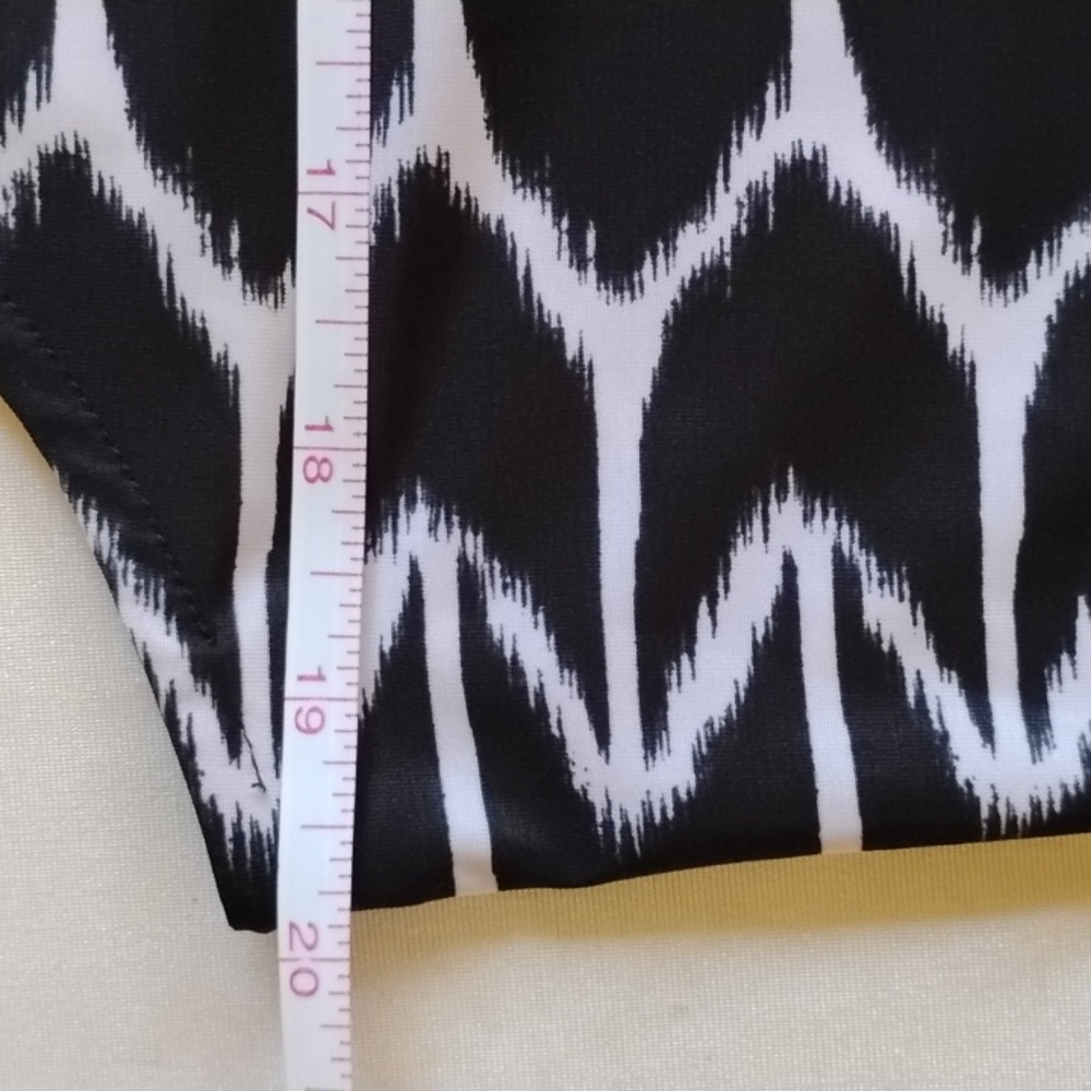 NWOT Trina Turk X Inc Halter Tassel Mini Dress M Tribal Print Tropical Geo - Picture 12 of 13
